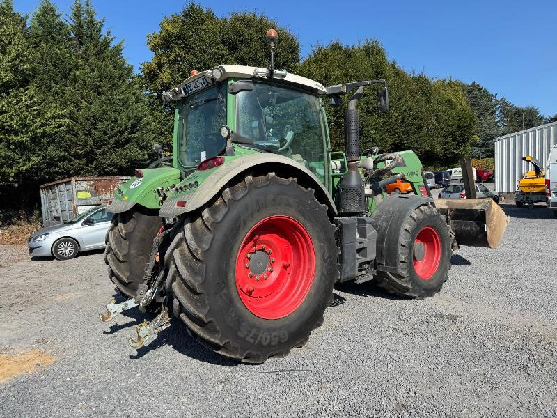 FENDT 724 POWER - جرار: صور 4 FENDT 724 POWER - جرار: صور 4