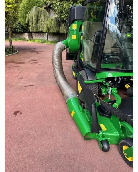 JOHN DEERE 1585 - جزازة المروج: صور 4 JOHN DEERE 1585 - جزازة المروج: صور 4