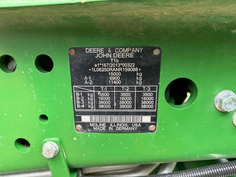 JOHN DEERE 6R250 - جرار: صور 4 JOHN DEERE 6R250 - جرار: صور 4