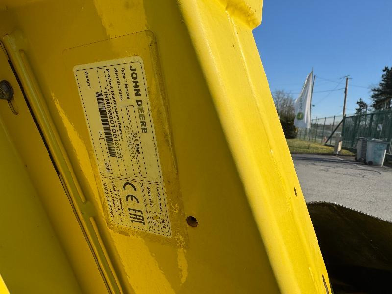 JOHN DEERE 8500 - حصادة الأعلاف: صور 5 JOHN DEERE 8500 - حصادة الأعلاف: صور 5