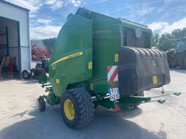 JOHN DEERE V461M - مكبس القش الدائري: صور 2 JOHN DEERE V461M - مكبس القش الدائري: صور 2