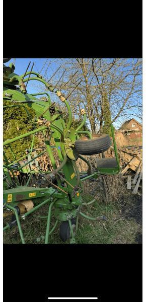 KRONE KW7.82 - لمّامَة القش: صور 2 KRONE KW7.82 - لمّامَة القش: صور 2