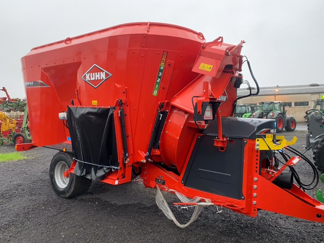 KUHN PROFILE 18.2 CL - آلة خلط وتوزيع الأعلاف: صور 3 KUHN PROFILE 18.2 CL - آلة خلط وتوزيع الأعلاف: صور 3