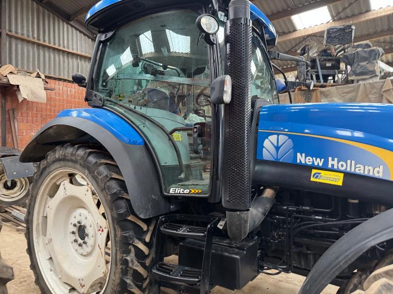 NEW-HOLLAND T6030 - جرار: صور 3 NEW-HOLLAND T6030 - جرار: صور 3