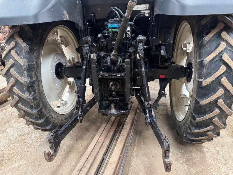 NEW-HOLLAND T6030 - جرار: صور 5 NEW-HOLLAND T6030 - جرار: صور 5