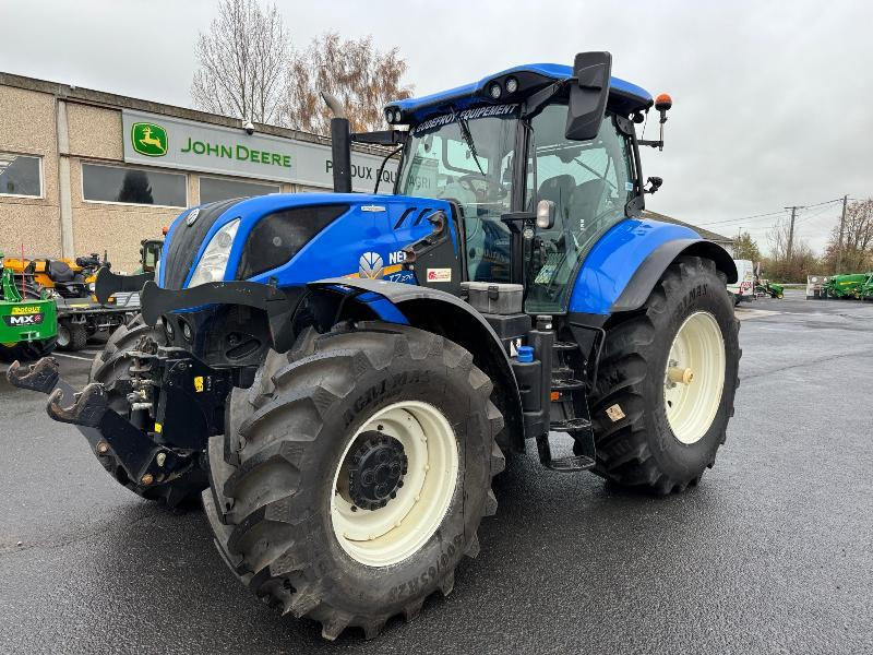 NEW-HOLLAND T7.270 AC - جرار: صور 1 NEW-HOLLAND T7.270 AC - جرار: صور 1