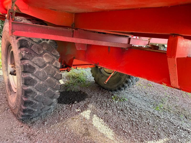 PONTHIEUX SP11000 - المقطورة الزراعية: صور 5 PONTHIEUX SP11000 - المقطورة الزراعية: صور 5