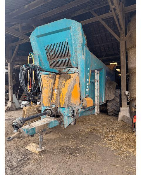 ROLLAND ROLLFORCE 5517 - نثر السماد: صور 1 ROLLAND ROLLFORCE 5517 - نثر السماد: صور 1