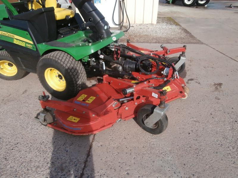 WIEDENMANN RMR230V-F - جزازة المروج: صور 4 WIEDENMANN RMR230V-F - جزازة المروج: صور 4