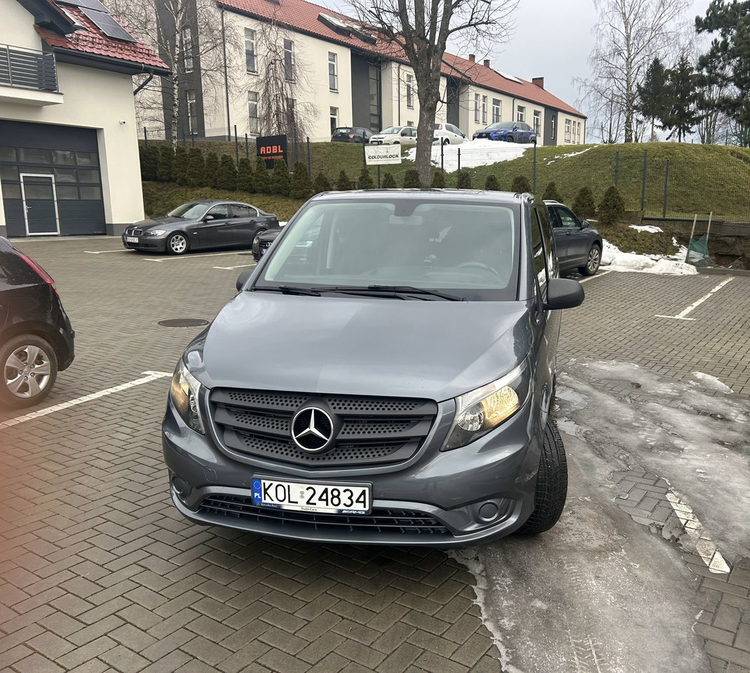 Mercedes-Benz VITO TOURER - ميكروباص: صور 1 Mercedes-Benz VITO TOURER - ميكروباص: صور 1
