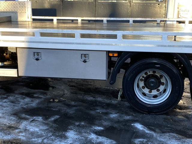 شاحنة نقل سيارات شاحنة لنقل البضائع الحرة IVECO EuroCargo 90E220: صور 10 شاحنة نقل سيارات شاحنة لنقل البضائع الحرة IVECO EuroCargo 90E220: صور 10