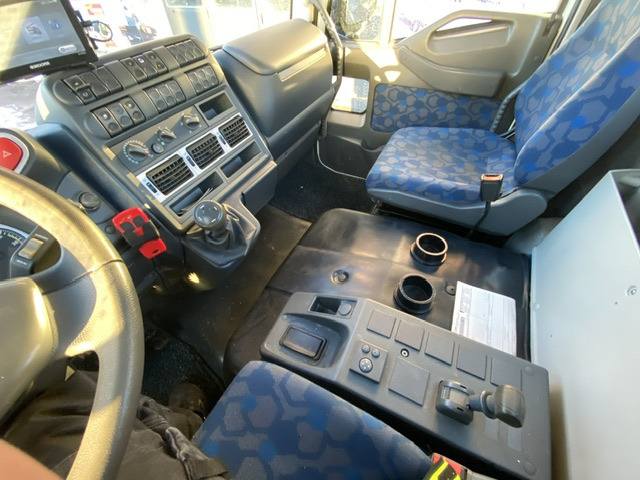 شاحنة نقل سيارات شاحنة لنقل البضائع الحرة IVECO EuroCargo 90E220: صور 16 شاحنة نقل سيارات شاحنة لنقل البضائع الحرة IVECO EuroCargo 90E220: صور 16