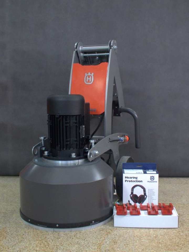 Husqvarna PG444 - معدات البناء: صور 2 Husqvarna PG444 - معدات البناء: صور 2