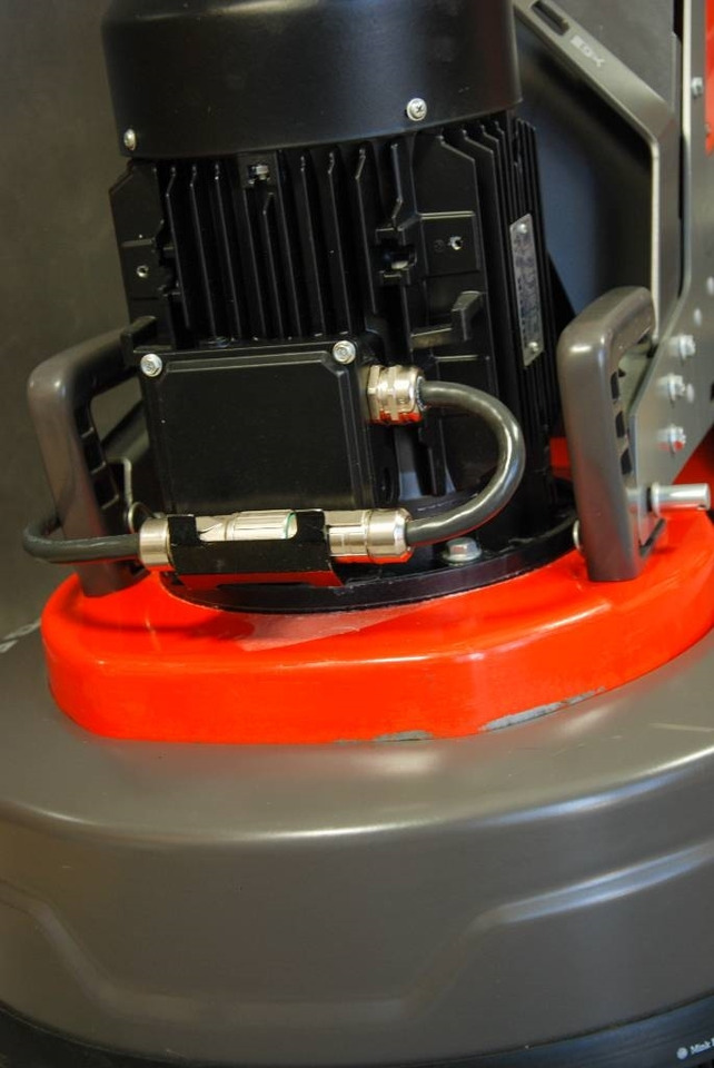 Husqvarna PG540 - معدات البناء: صور 3 Husqvarna PG540 - معدات البناء: صور 3