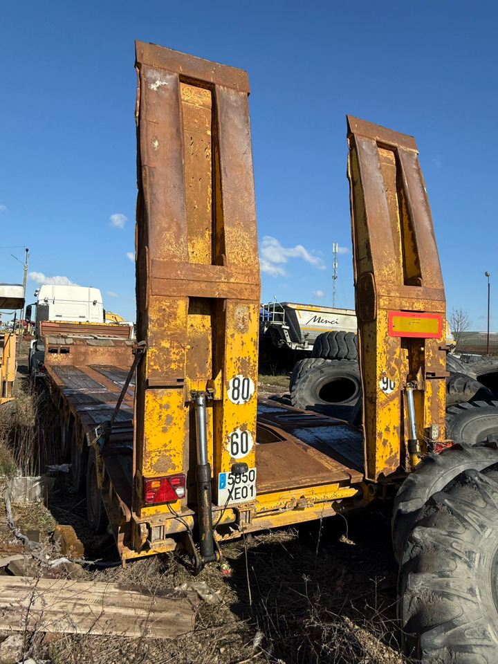 ACTM AC06 Trailer - عربة مسطحة منخفضة نصف مقطورة: صور 3 ACTM AC06 Trailer - عربة مسطحة منخفضة نصف مقطورة: صور 3