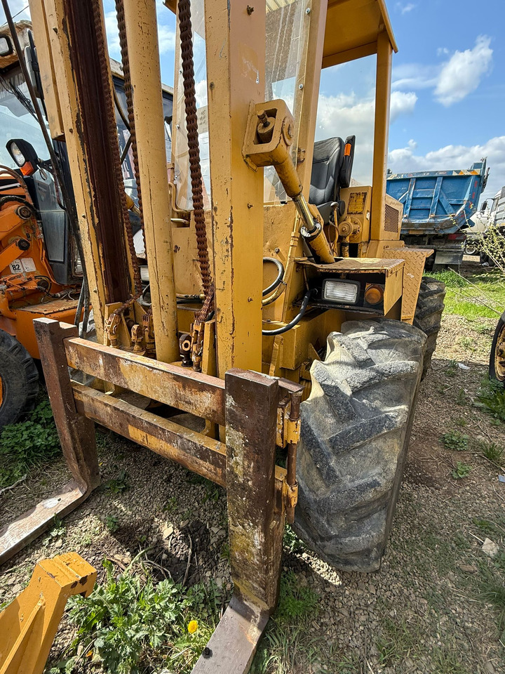BROBUS BH40 STACKER - رافعة شوكية ديزل: صور 4 BROBUS BH40 STACKER - رافعة شوكية ديزل: صور 4