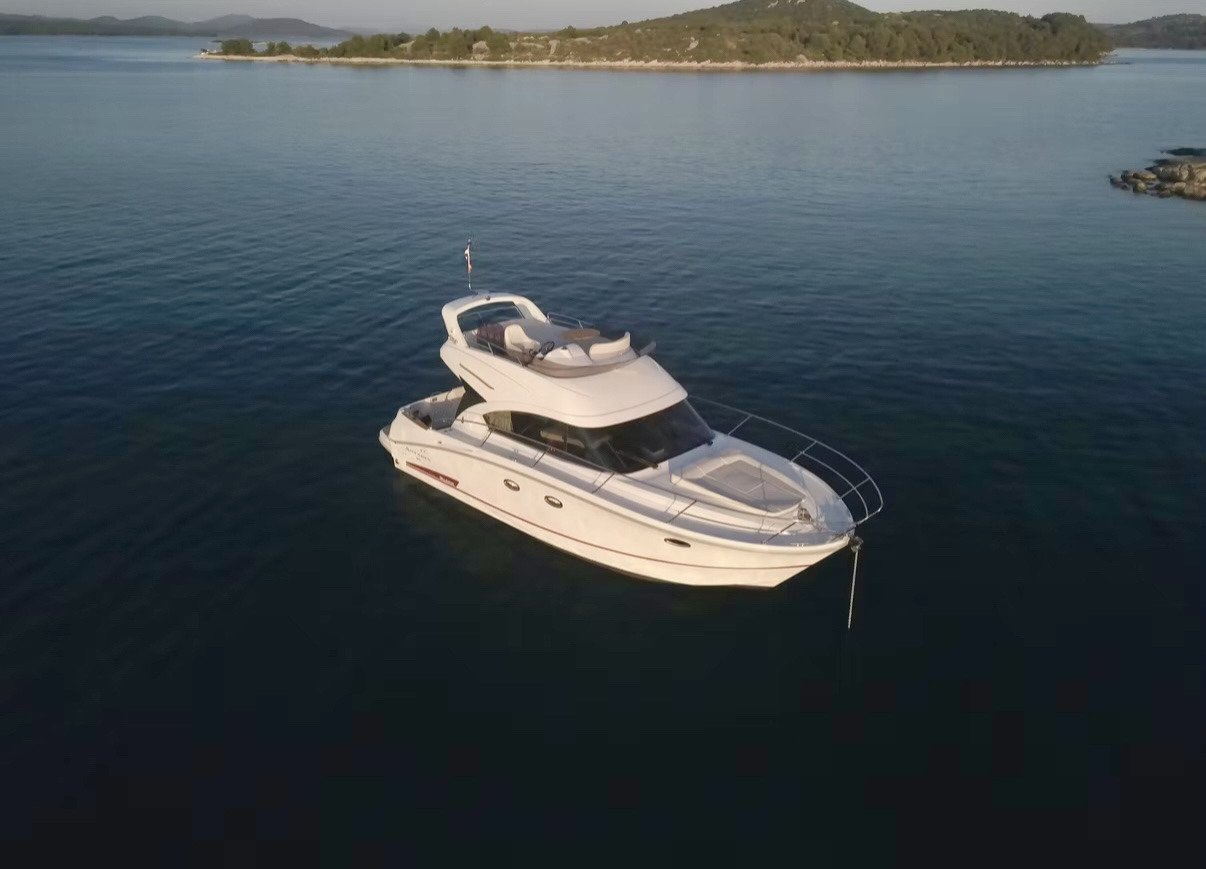 Beneteau Antares 36 Fly, Air Conditioning, TOP !!! - أخرى: صور 2 Beneteau Antares 36 Fly, Air Conditioning, TOP !!! - أخرى: صور 2