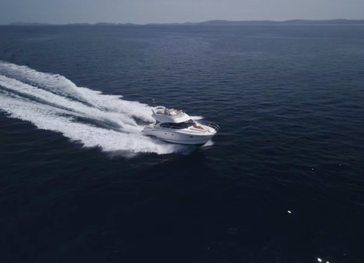 Beneteau Antares 36 Fly, Air Conditioning, TOP !!! - أخرى: صور 3 Beneteau Antares 36 Fly, Air Conditioning, TOP !!! - أخرى: صور 3