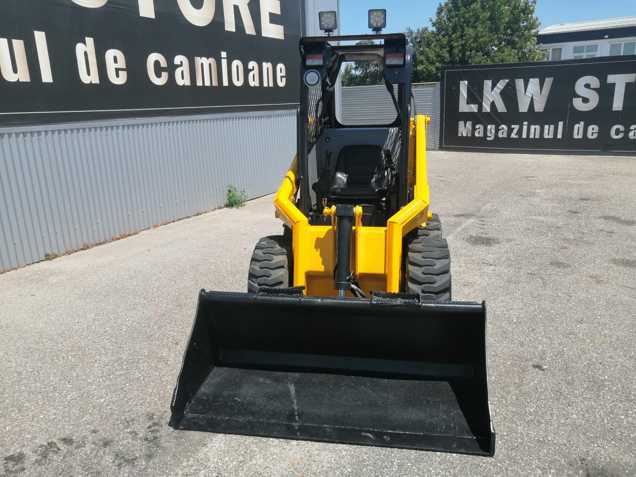 تأجير  Bobcat SKID TYRE FRONT LOADER RAM ITALY Bobcat SKID TYRE FRONT LOADER RAM ITALY: صور 13
