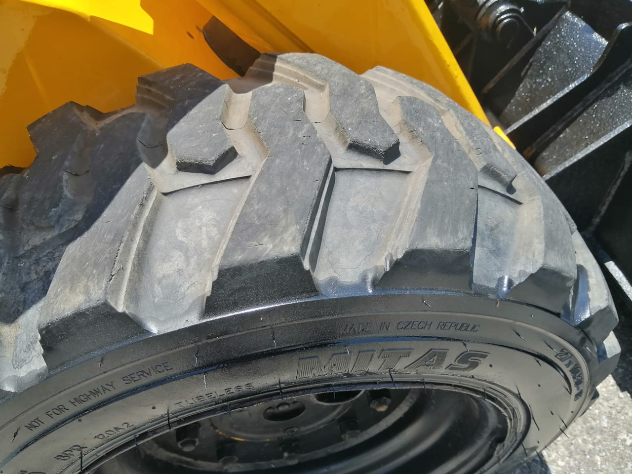 تأجير  Bobcat SKID TYRE FRONT LOADER RAM ITALY Bobcat SKID TYRE FRONT LOADER RAM ITALY: صور 9