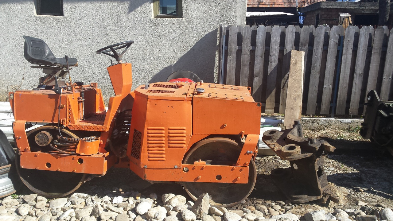 Compactor cylinder Bitteli - مدحلة الأسفلت: صور 1 Compactor cylinder Bitteli - مدحلة الأسفلت: صور 1