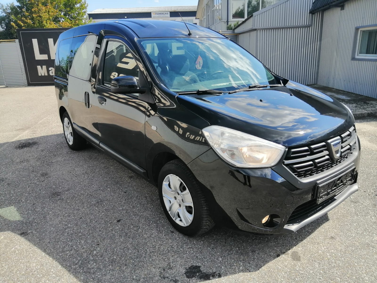 DACIA Dokker 1,6 sCE Comfort Benzina/GPL, TOP !!! - الشاحنات الصغيرة كابينة مزدوجة: صور 2 DACIA Dokker 1,6 sCE Comfort Benzina/GPL, TOP !!! - الشاحنات الصغيرة كابينة مزدوجة: صور 2