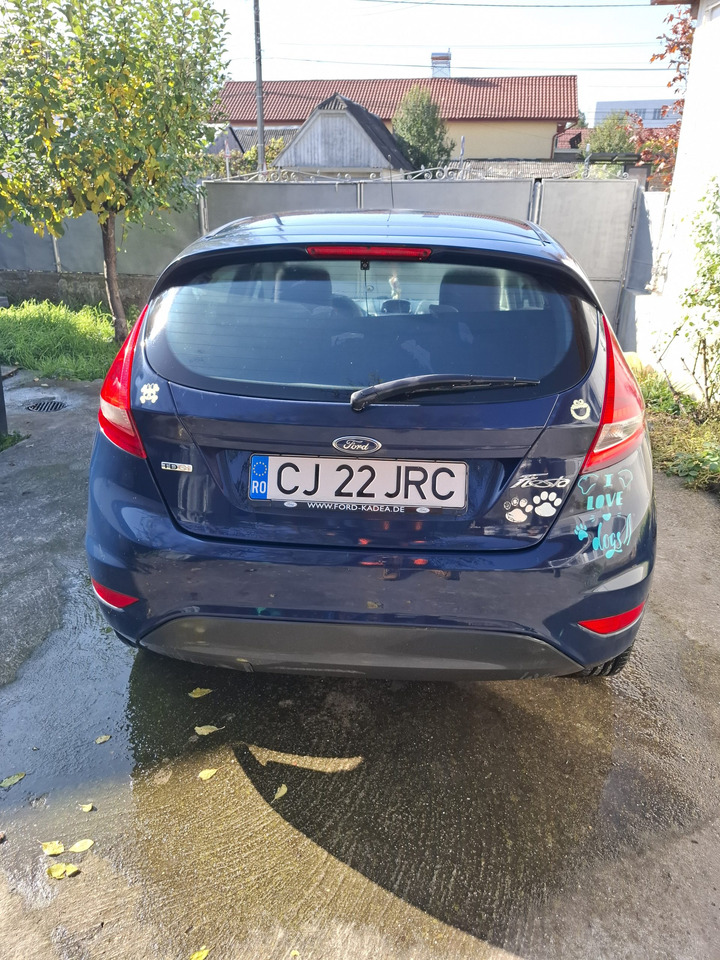 Ford Fiesta - سيدان: صور 4 Ford Fiesta - سيدان: صور 4