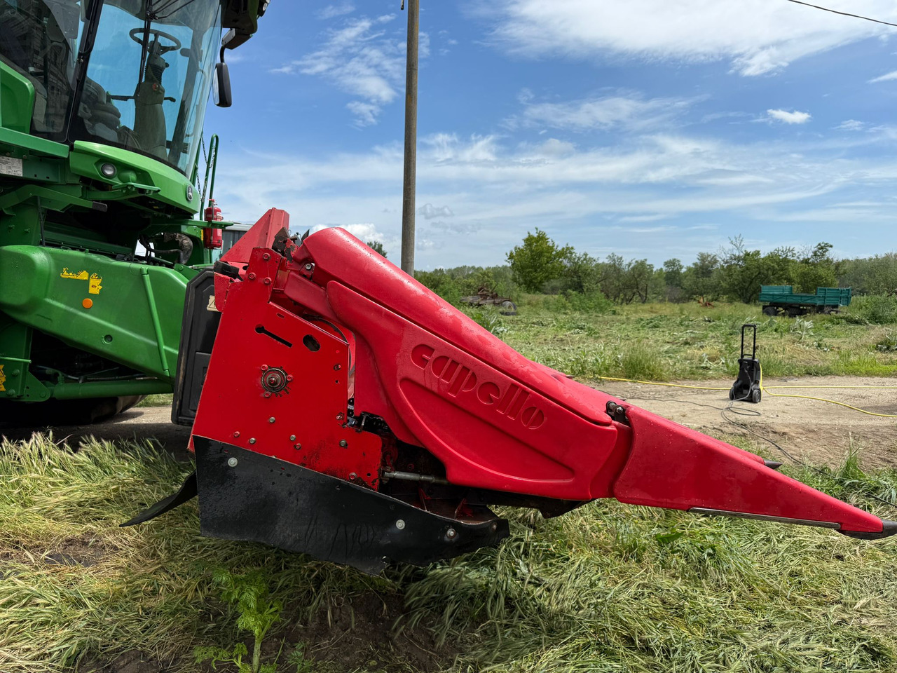 Hydraulic folding corn header Capello Quasar - حصادات الذرة: صور 2 Hydraulic folding corn header Capello Quasar - حصادات الذرة: صور 2