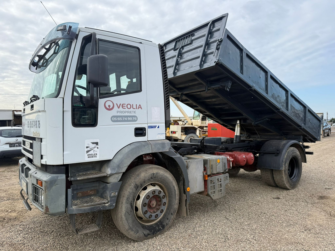 IVECO EUROTRAKKER TIPPER - قلابات: صور 5 IVECO EUROTRAKKER TIPPER - قلابات: صور 5