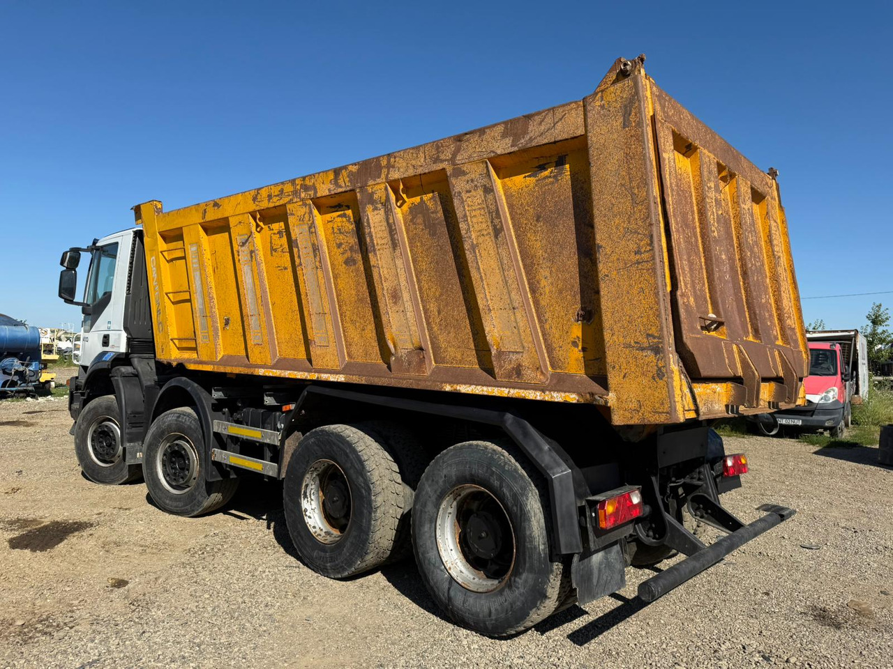 IVECO TRAKKER TIPPER - قلابات: صور 4 IVECO TRAKKER TIPPER - قلابات: صور 4
