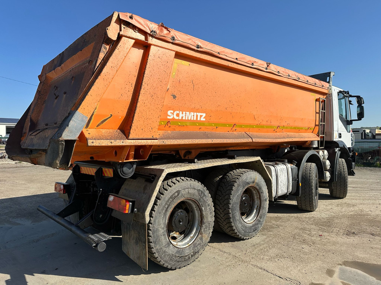 Iveco Trakker Tipper - قلابات: صور 4 Iveco Trakker Tipper - قلابات: صور 4