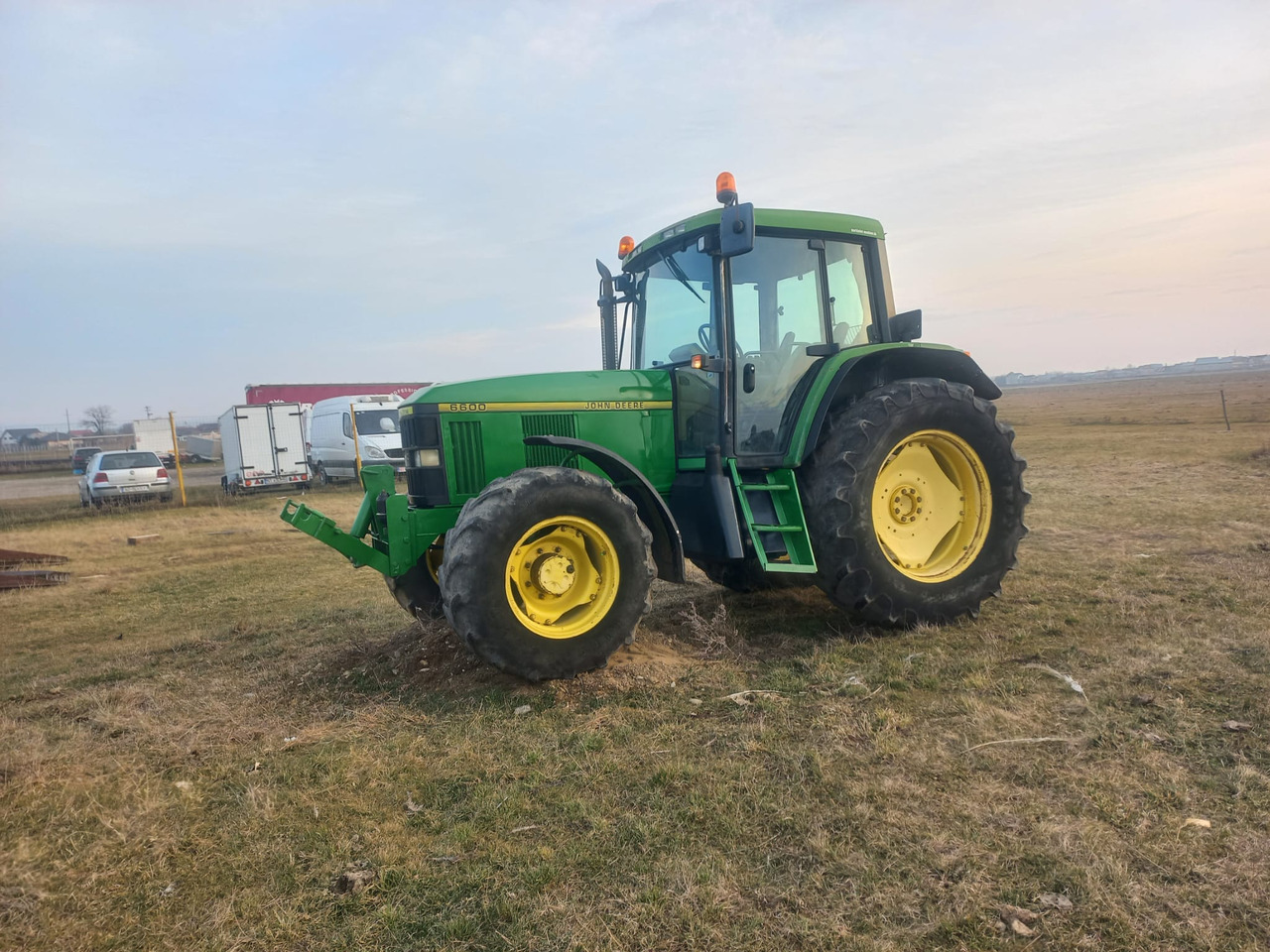 JOHN DEERE 6600 TRACTOR - جرار: صور 1 JOHN DEERE 6600 TRACTOR - جرار: صور 1