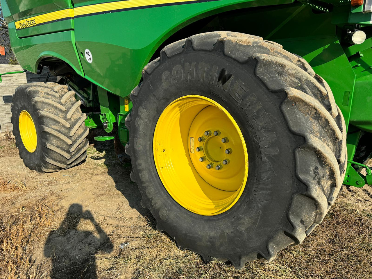 John Deere S680i combine + 635X Header + Zurn trailer - حصادة شاملة: صور 3 John Deere S680i combine + 635X Header + Zurn trailer - حصادة شاملة: صور 3