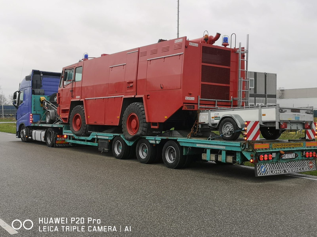 KRONENBURG K45 FIRE TRUCK - المطافئ: صور 3 KRONENBURG K45 FIRE TRUCK - المطافئ: صور 3