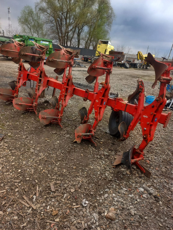 KUHN MM 151.5E.T Plow - محراث: صور 4 KUHN MM 151.5E.T Plow - محراث: صور 4