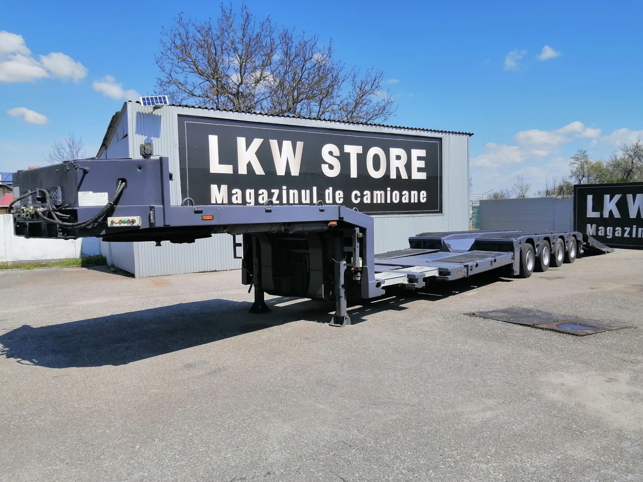 Langendorf Trailer-Tiefbett, 4 Axe, 59 to, extension, TOP !!! - عربة مسطحة منخفضة نصف مقطورة: صور 5 Langendorf Trailer-Tiefbett, 4 Axe, 59 to, extension, TOP !!! - عربة مسطحة منخفضة نصف مقطورة: صور 5