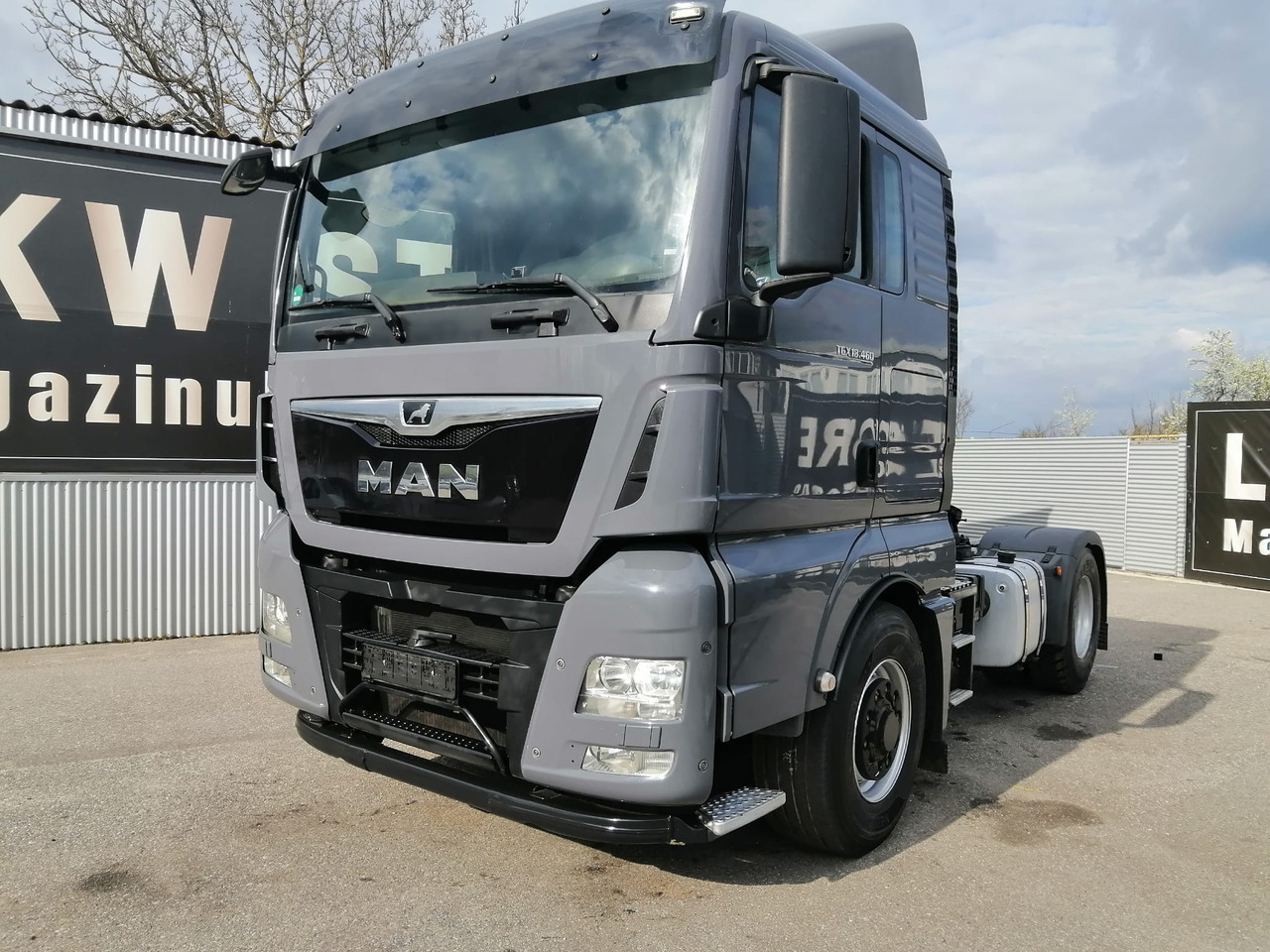 MAN 18.460 TGX 4X4 Hidro Drive TOP !!! - شاحنة جرار: صور 1 MAN 18.460 TGX 4X4 Hidro Drive TOP !!! - شاحنة جرار: صور 1