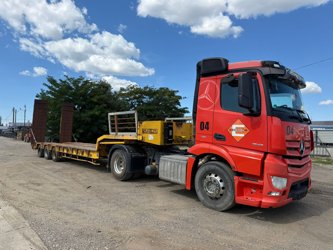 Mercedes-Benz Actros and Trailer ACTM Assembly - شاحنة جرار, عربة مسطحة منخفضة نصف مقطورة: صور 4 Mercedes-Benz Actros and Trailer ACTM Assembly - شاحنة جرار, عربة مسطحة منخفضة نصف مقطورة: صور 4