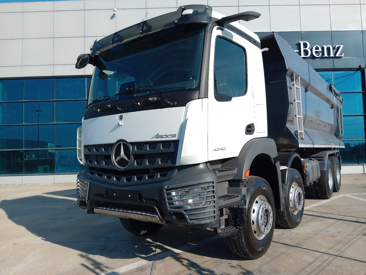Mercedes-Benz Arocs 42.40 8×4 Basculanta/Tipper/Kipper Heavy Duty, TOP !!! - قلابات: صور 1 Mercedes-Benz Arocs 42.40 8×4 Basculanta/Tipper/Kipper Heavy Duty, TOP !!! - قلابات: صور 1