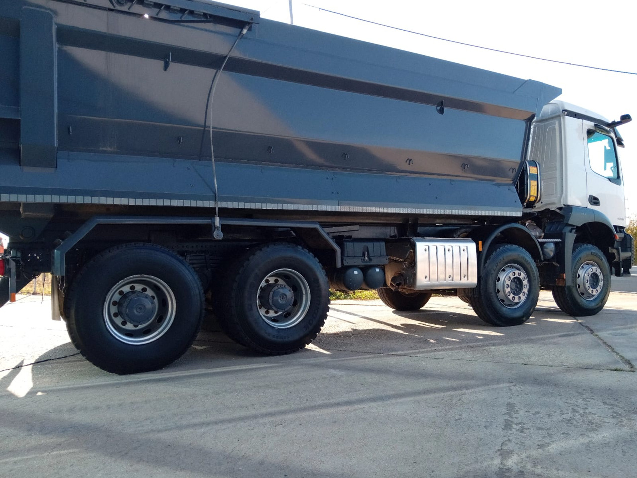 Mercedes-Benz Arocs 42.40 8×4 Basculanta/Tipper/Kipper Heavy Duty, TOP !!! - قلابات: صور 4 Mercedes-Benz Arocs 42.40 8×4 Basculanta/Tipper/Kipper Heavy Duty, TOP !!! - قلابات: صور 4