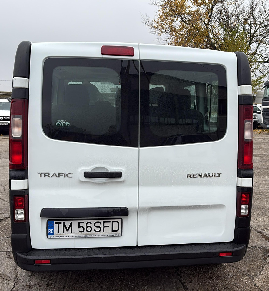 Renault Trafic - ميكروباص: صور 2 Renault Trafic - ميكروباص: صور 2