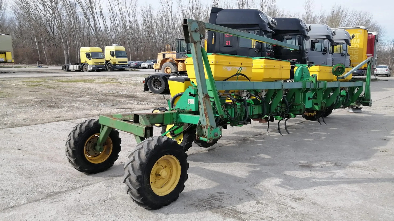 SFOGGIA GAMA PLUS 12/9m/12 Rows Seeding Machine - وضع البذور فى خطوط: صور 1 SFOGGIA GAMA PLUS 12/9m/12 Rows Seeding Machine - وضع البذور فى خطوط: صور 1