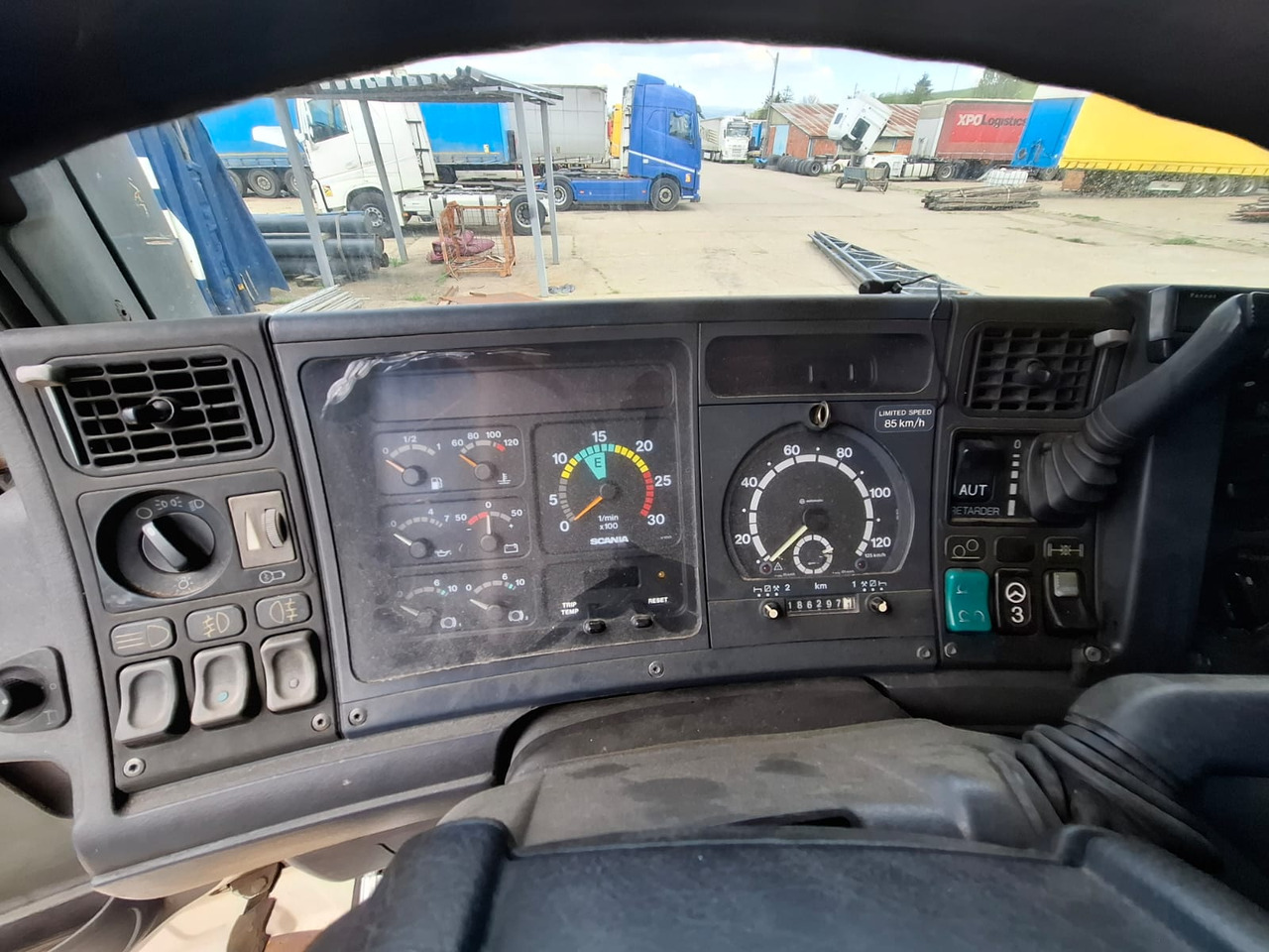 Scania B 6X2 - شاحنة جرار: صور 2 Scania B 6X2 - شاحنة جرار: صور 2