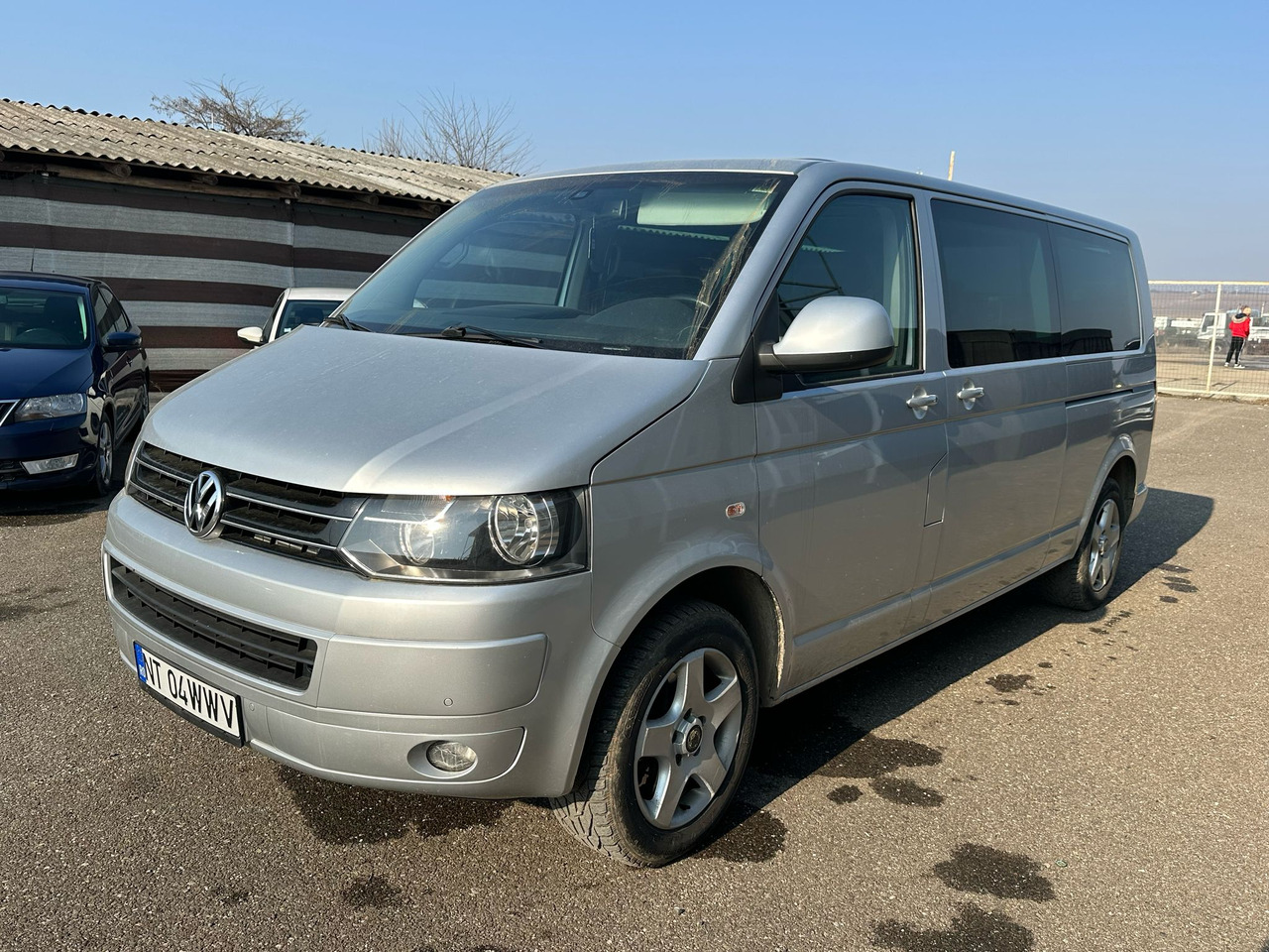 VOLKSWAGEN MULTIVAN - ميكروباص: صور 1 VOLKSWAGEN MULTIVAN - ميكروباص: صور 1