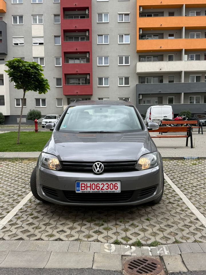 Volkswagen Golf Plus 1.6 TDI - سيارة: صور 3 Volkswagen Golf Plus 1.6 TDI - سيارة: صور 3