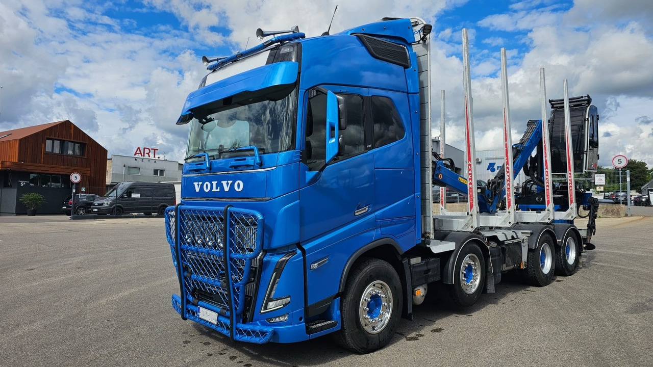 Volvo FH 750 Timber Truck - شاحنة قطع الأشجار, شاحنة كرين: صور 1 Volvo FH 750 Timber Truck - شاحنة قطع الأشجار, شاحنة كرين: صور 1