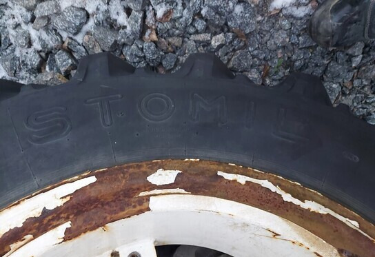 14.9R28 rengas - Valtra - الإطارات - جرار: صور 5 14.9R28 rengas - Valtra - الإطارات - جرار: صور 5