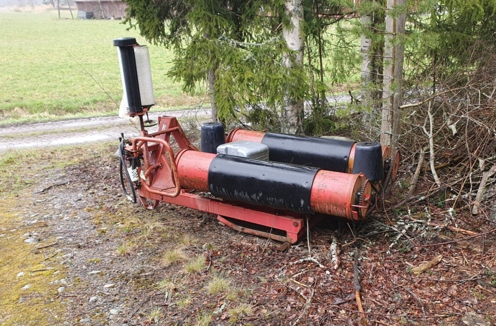 Elho 320, nostolaitemalli - معدة تغليف البالات: صور 1 Elho 320, nostolaitemalli - معدة تغليف البالات: صور 1