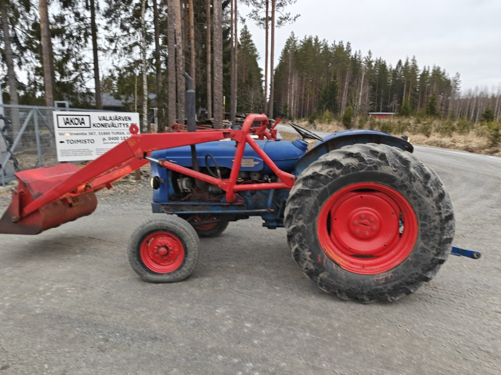 FORDSON Power Major - جرار: صور 2 FORDSON Power Major - جرار: صور 2