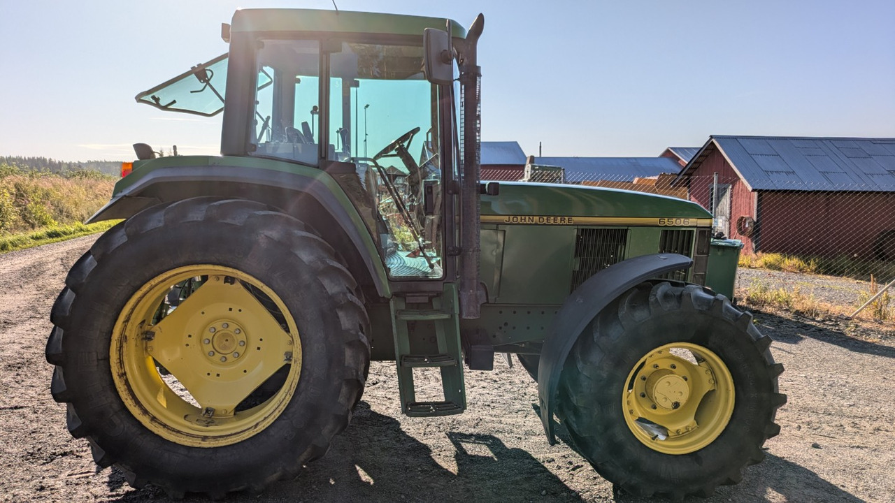 JOHN DEERE 6506, 3800h ajettu, upeakuntoinen kone, katso video! - جرار: صور 4 JOHN DEERE 6506, 3800h ajettu, upeakuntoinen kone, katso video! - جرار: صور 4